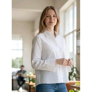 Express Eyelet Button  Cropped Boyfriend Shirt Size Large White Cotton NWT